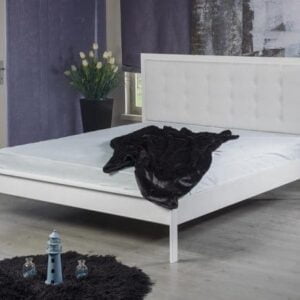 Metalen bed Florence wit met dicht hoofdbord