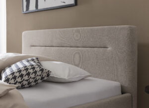 Gestoffeerd-bed-genua